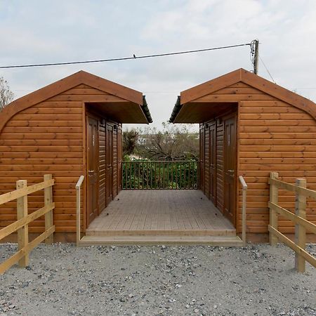 Hostel Yha Treyarnon Bay Padstow Zewnętrze zdjęcie