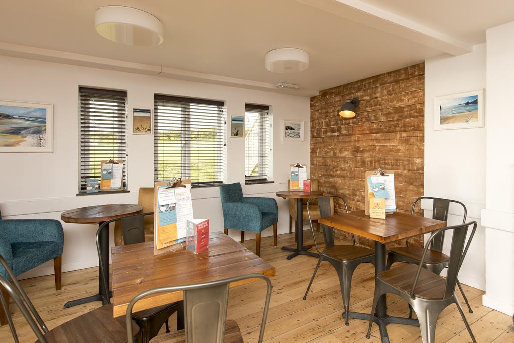 Hostel Yha Treyarnon Bay Padstow Zewnętrze zdjęcie