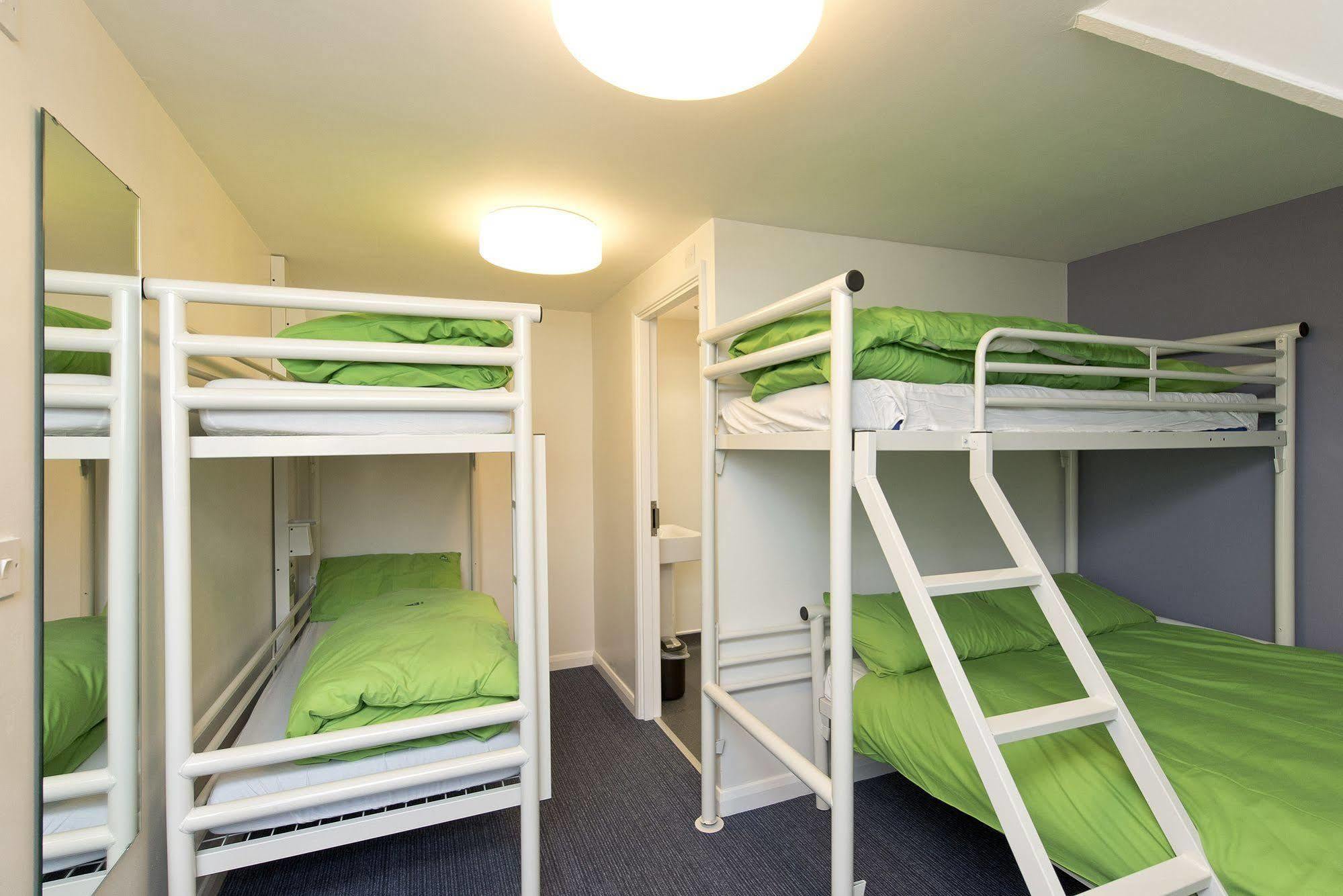 Hostel Yha Treyarnon Bay Padstow Zewnętrze zdjęcie
