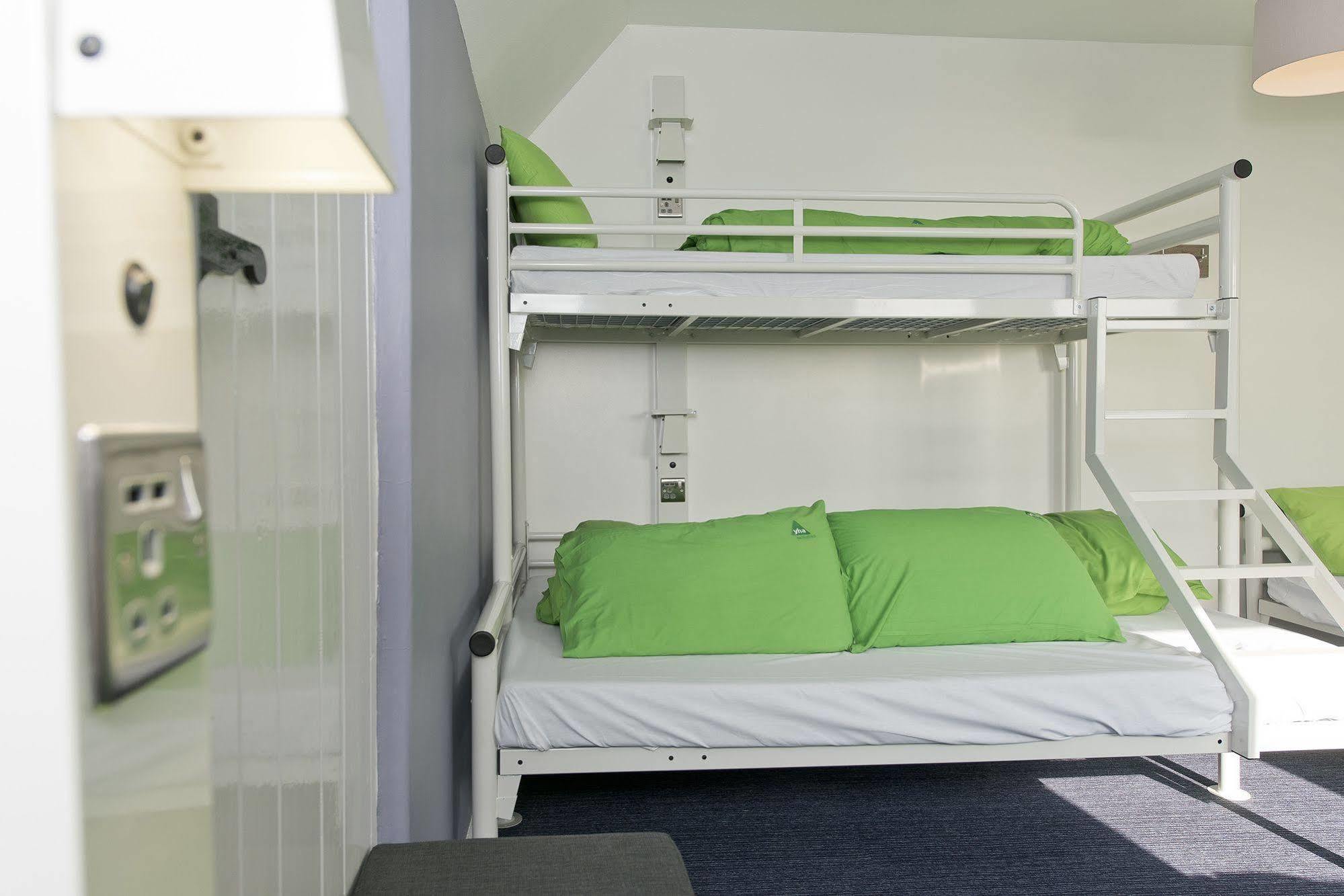 Hostel Yha Treyarnon Bay Padstow Zewnętrze zdjęcie