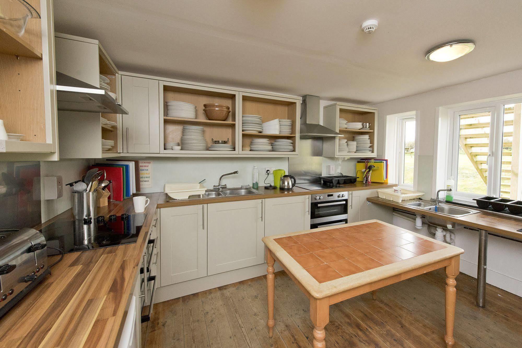 Hostel Yha Treyarnon Bay Padstow Zewnętrze zdjęcie